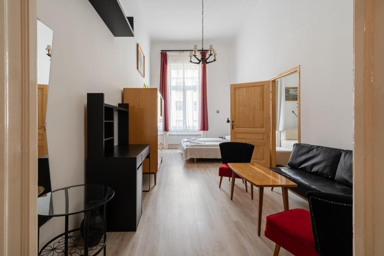 Retro Rebel Mode Apartment Budapest Extérieur photo