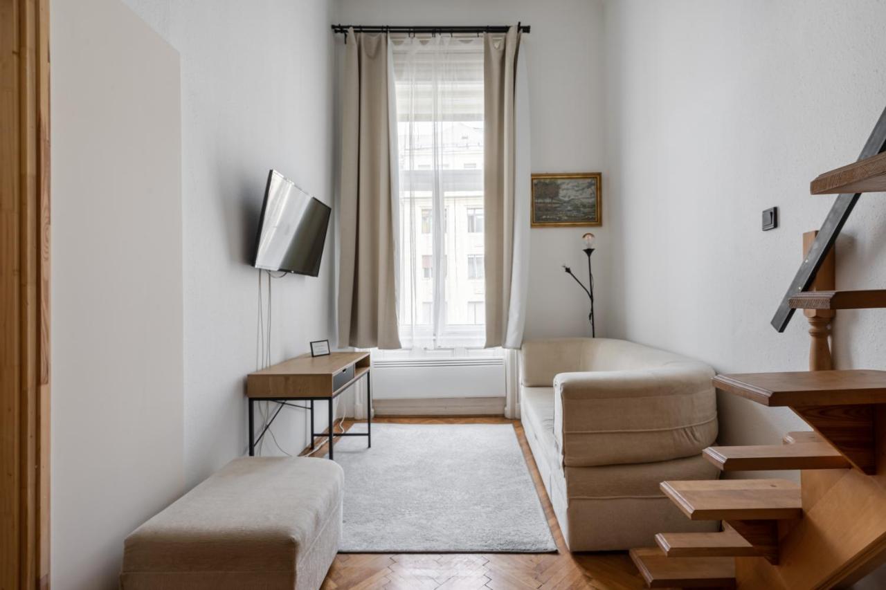 Retro Rebel Mode Apartment Budapest Extérieur photo