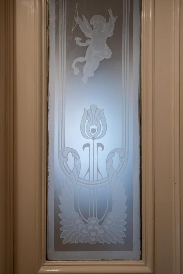 Retro Rebel Mode Apartment Budapest Extérieur photo